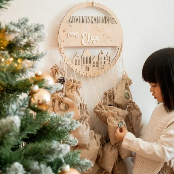 Adventskalender rund aus Holz